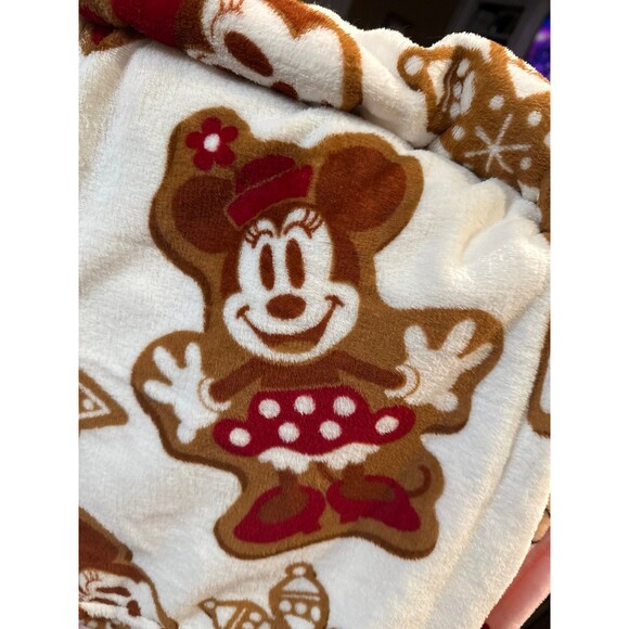Disney Mickey and Minnie Mouse Gingerbread Christmas Throw Blanket - Picture 5 of 6